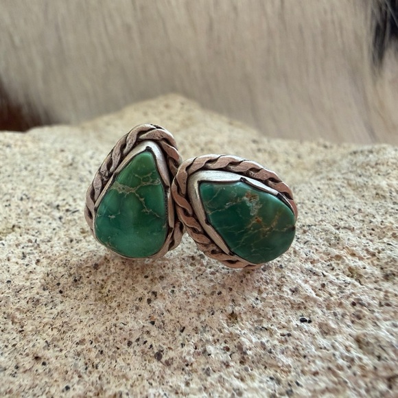 Southwest Jewelry - ❤️ Emerald Valley Teardrop Turquoise Matte Sterling Stud Earrings 4 Gm ~ Quality